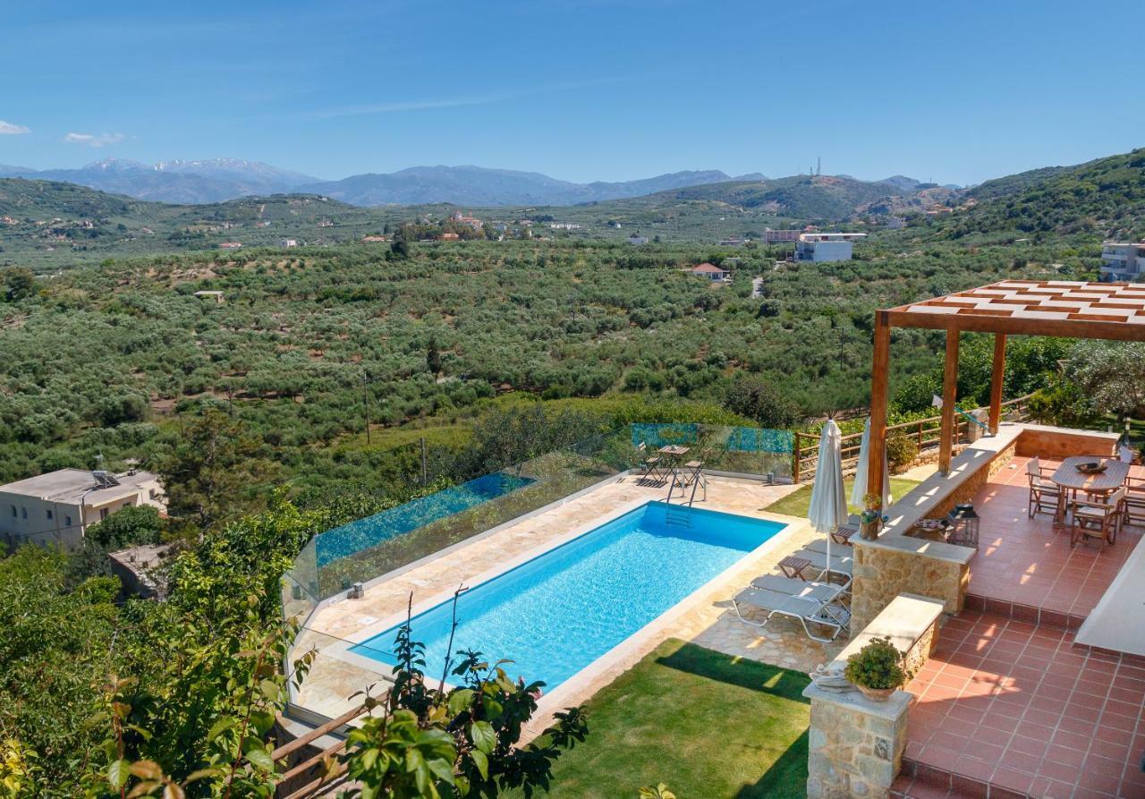 Villa Panareti Kolymbari Exterior photo